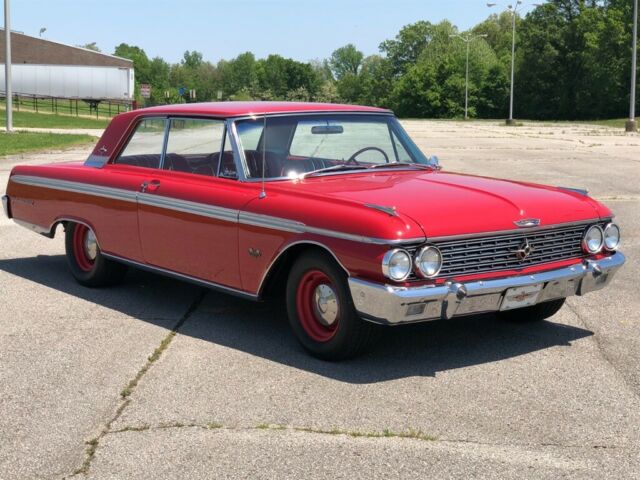 1962 Ford Galaxie 500 XL - photo 10