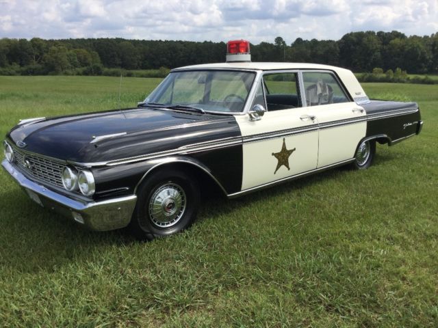 1962 Ford Galaxie - photo 2