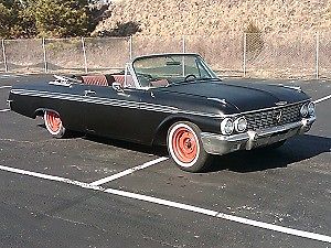 1962 Ford Sunliner 0 Gray/Black Convertible Manual 1962 Ford Other --