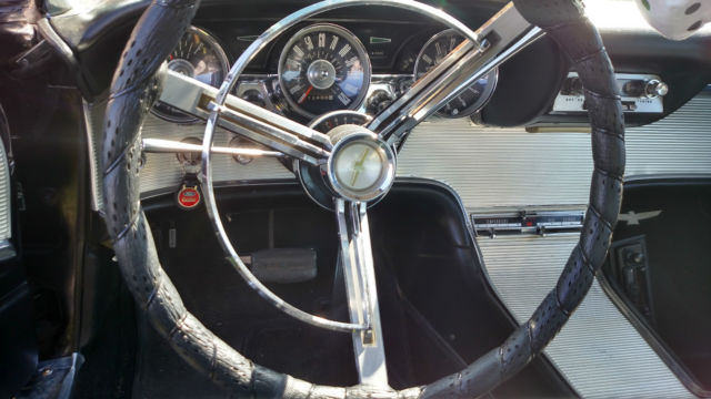 1962 Ford Thunderbird - photo 12