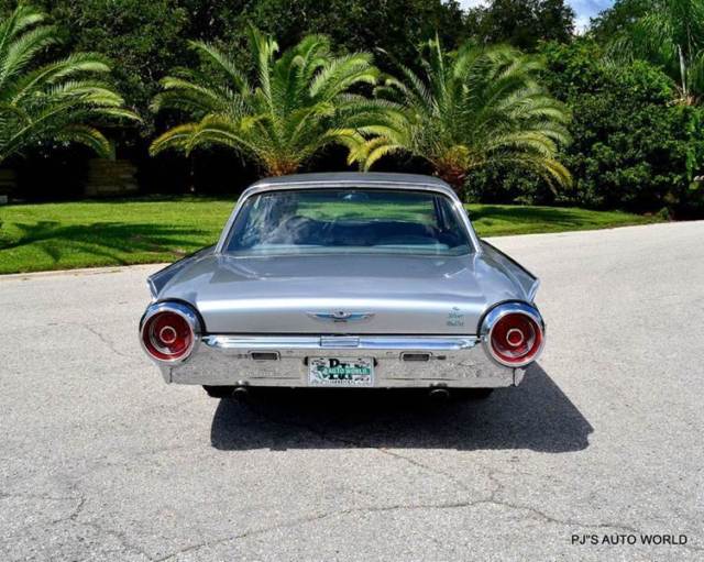 1962 Ford Thunderbird -- - photo 11