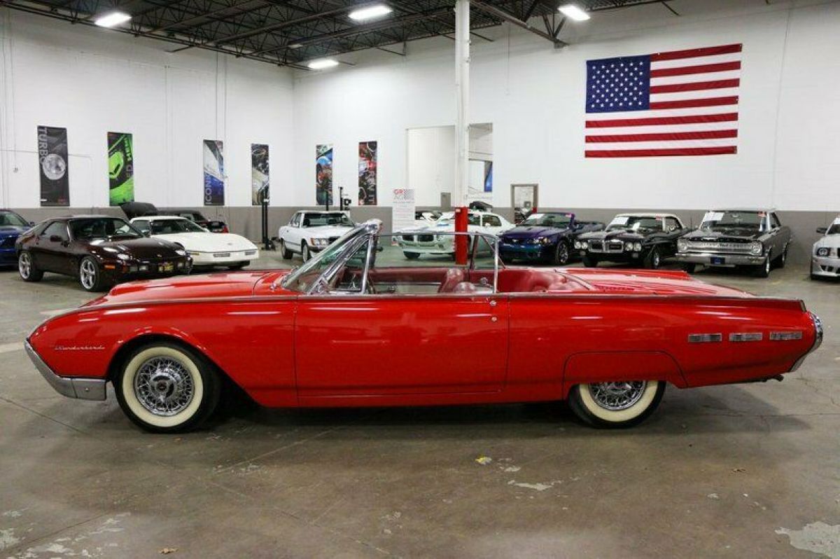 1962 Ford Thunderbird - photo 2