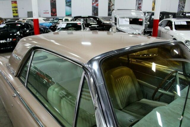 1962 Ford Thunderbird -- - photo 10