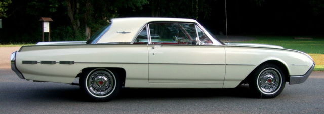 1962 Ford Thunderbird Hardtop Coupe - photo 5