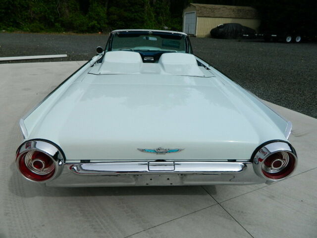 1962 Ford Thunderbird Roadtser - photo 7
