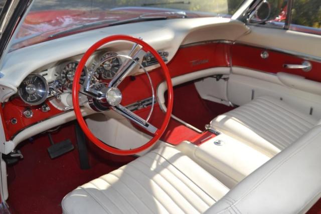1962 Ford Thunderbird Coupe - photo 4