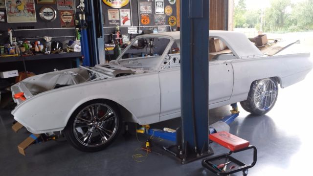 1962 Ford Thunderbird - photo 2