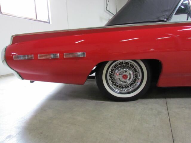 1962 Ford Thunderbird Driver Quality American Classic - photo 13
