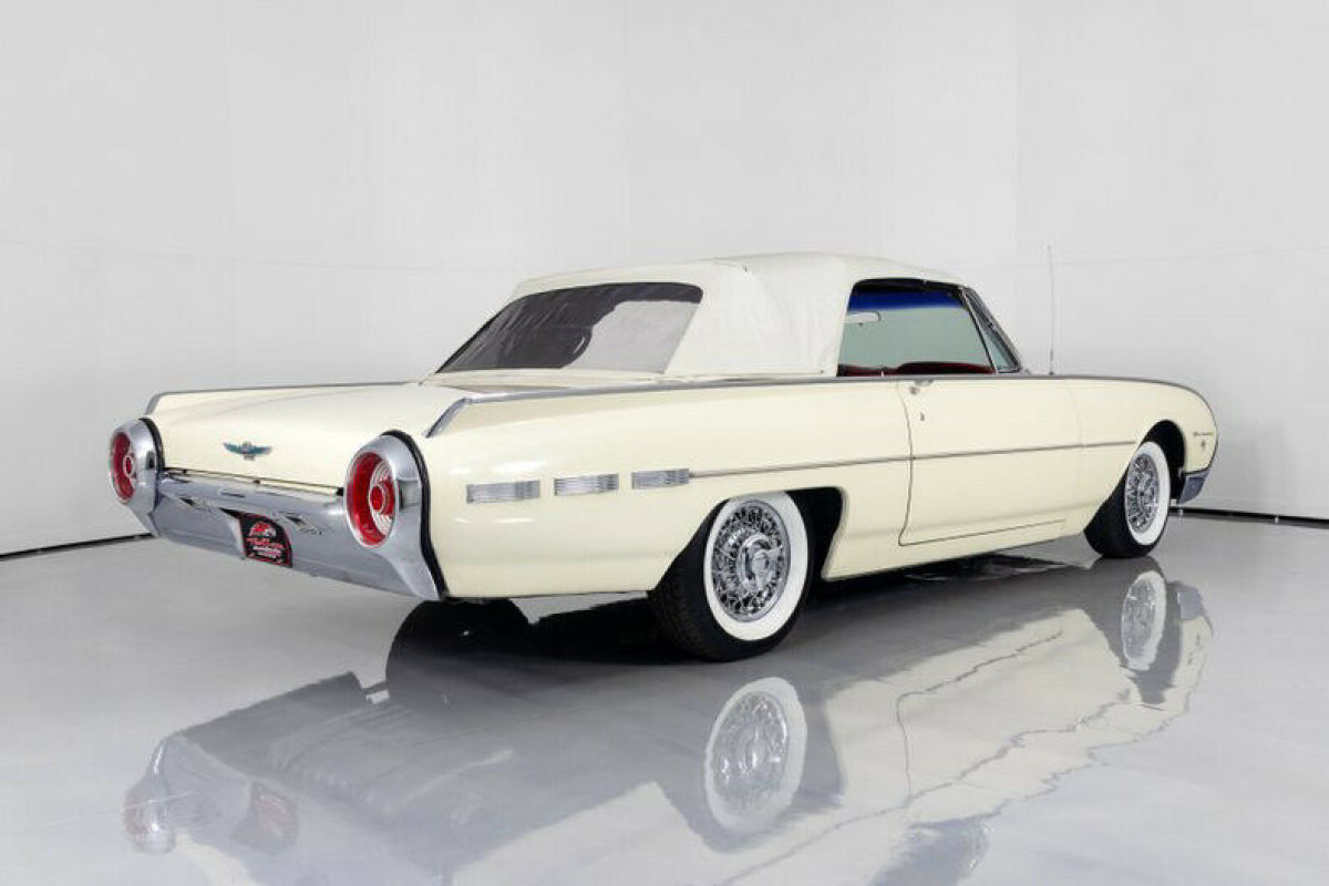 1962 Ford Thunderbird Factory Roadster - photo 10