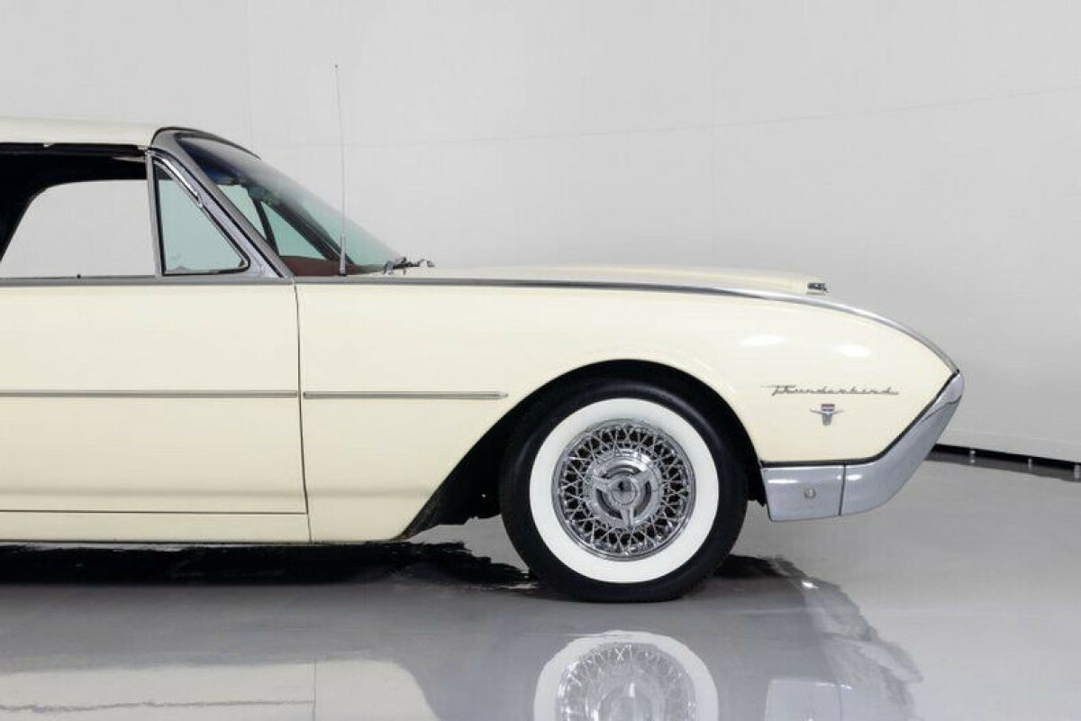 1962 Ford Thunderbird Factory Roadster - photo 13