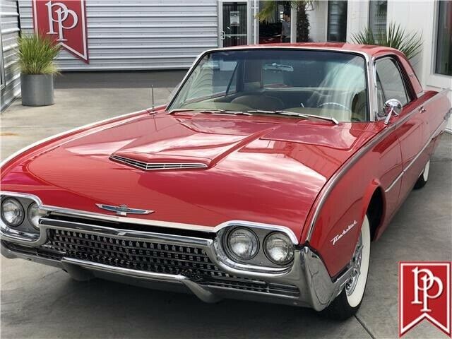 1962 Ford Thunderbird Hardtop - photo 2