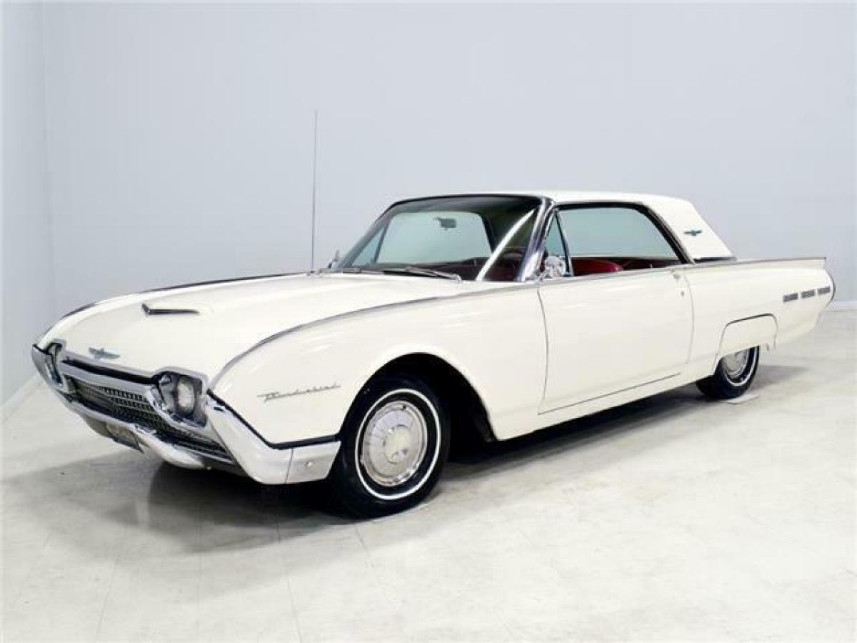 1962 Ford Thunderbird Hardtop - photo 3