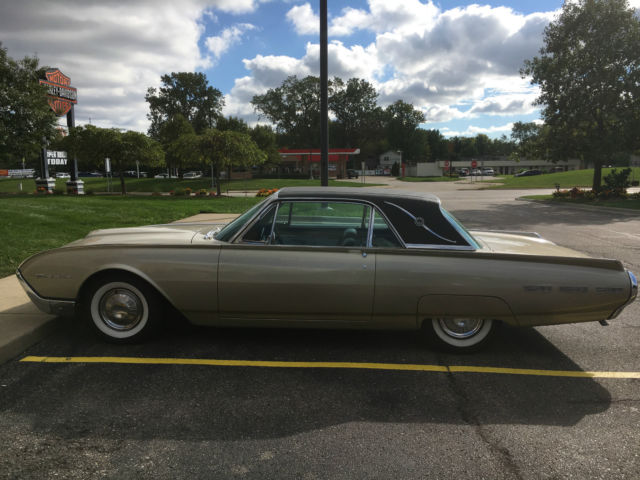 1962 Ford Thunderbird Landau - photo 7