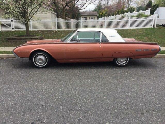 1962 Ford Thunderbird POWER STEERING, POWER BRAKES, WINDOWS, SEAT - photo 5