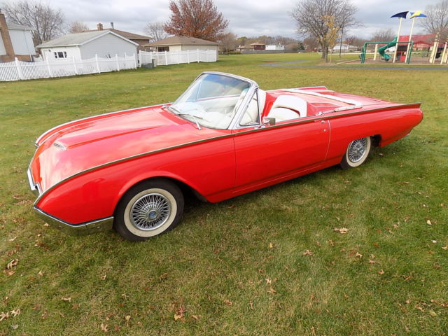 1962 Ford Thunderbird Roadster / Convertible - photo 10
