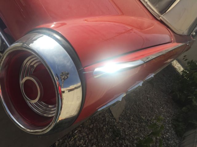 1962 Ford Thunderbird Sport Roadster Convertible - photo 10