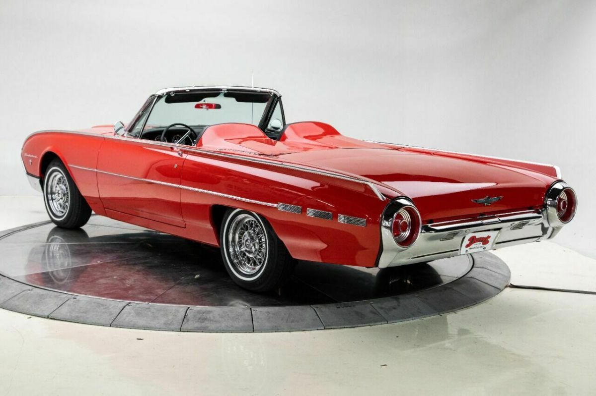 1962 Ford Thunderbird Sport Roadster - photo 10