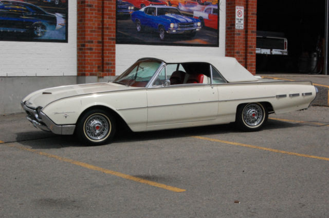 1962 Ford Thunderbird Sports Roadster - Factory 3 Deuce Setup 1962 Ford Thunderbird Sports Roadster