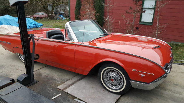 1962 Ford Thunderbird - photo 2