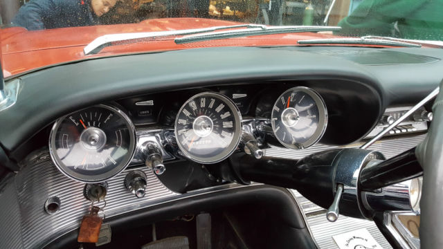 1962 Ford Thunderbird - photo 6