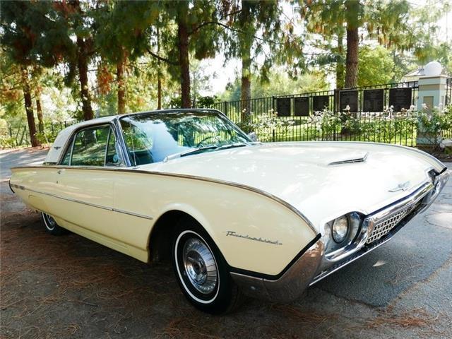 1962 Ford Thunderbird yellow /white Low Miles - photo 12