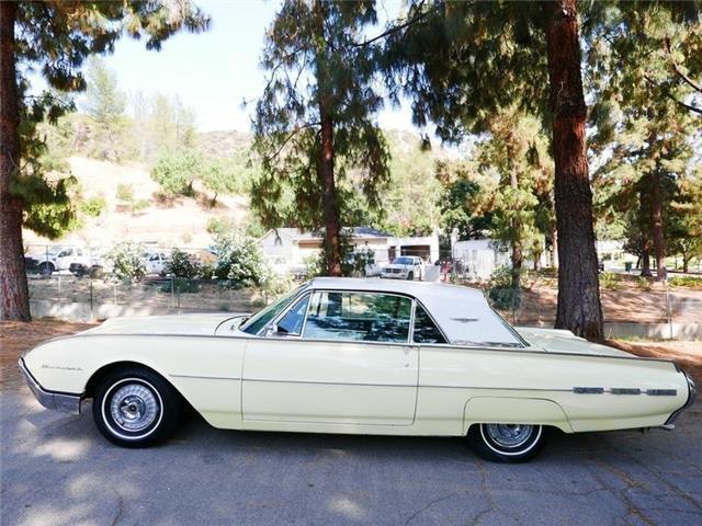 1962 Ford Thunderbird yellow /white Low Miles - photo 8