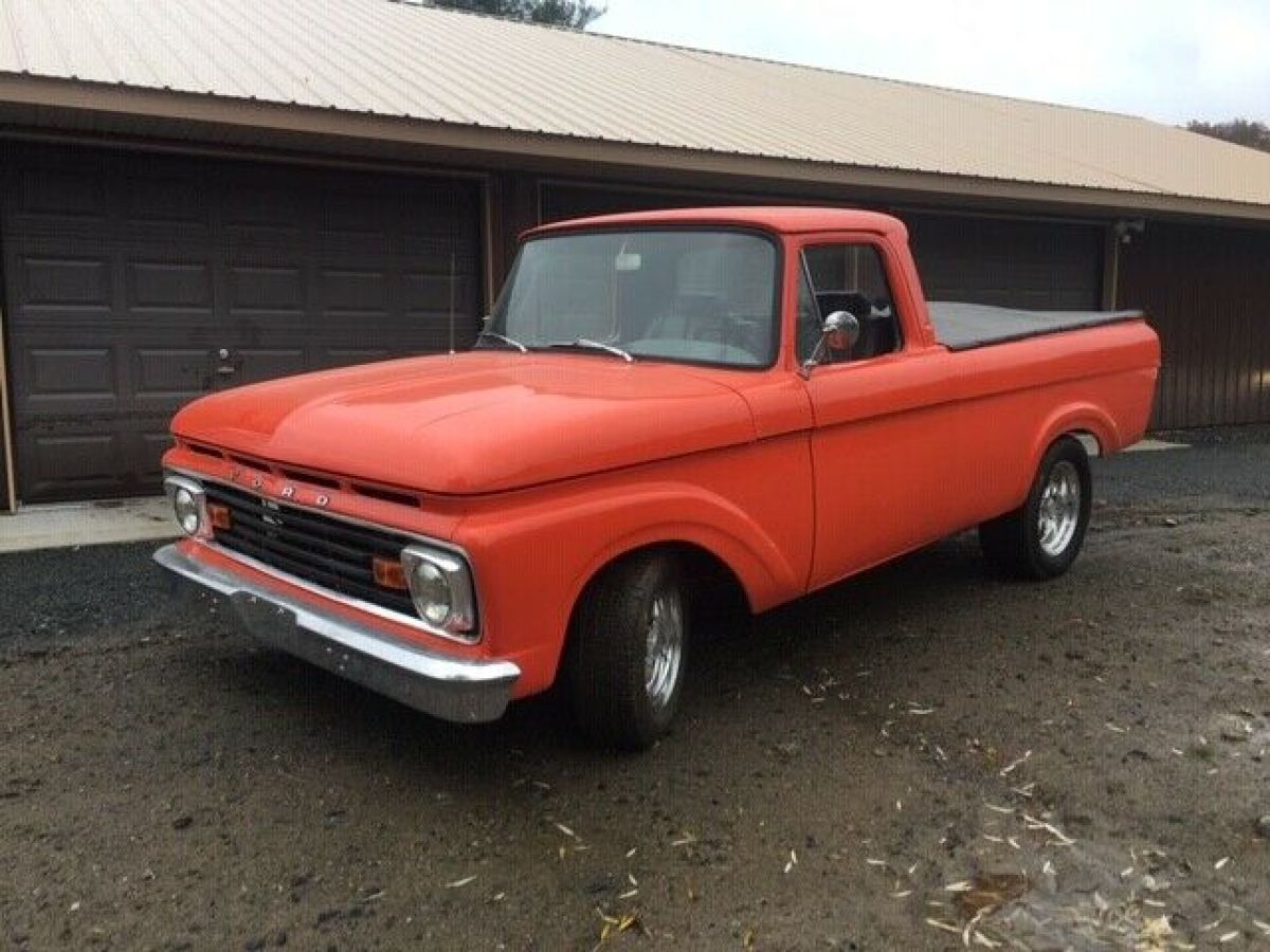 1962 Ford Unibody PickUp Hot Rod Custom Nice Driver F100 SBC 350/350 Rust Free 1962 Ford F-100