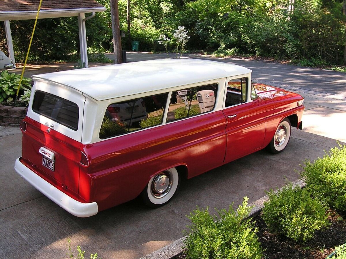 1962 GMC Suburban - photo 4