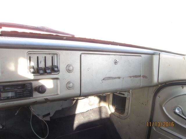 1962 GMC SUBURBAN NAPCO FOUR WHEEL DRIVE ORIGINAL PAINT 305 V8 RARE 1962 GMC Suburban NAPCO FOUR WHEEL DRIVE