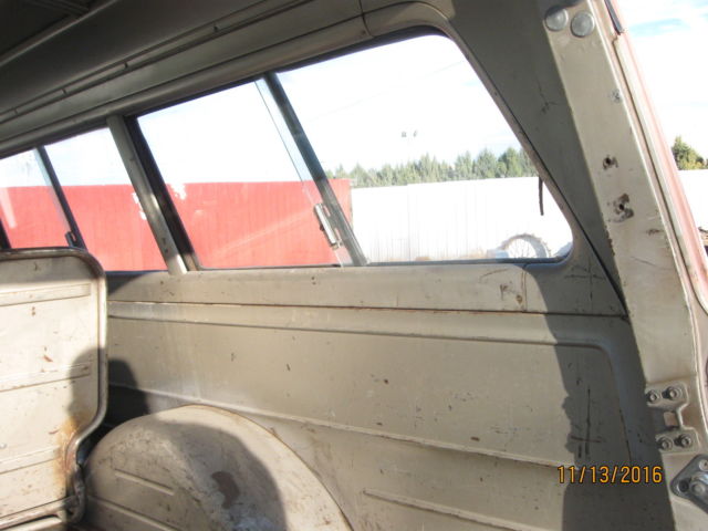 1962 GMC Suburban NAPCO FOUR WHEEL DRIVE - photo 7
