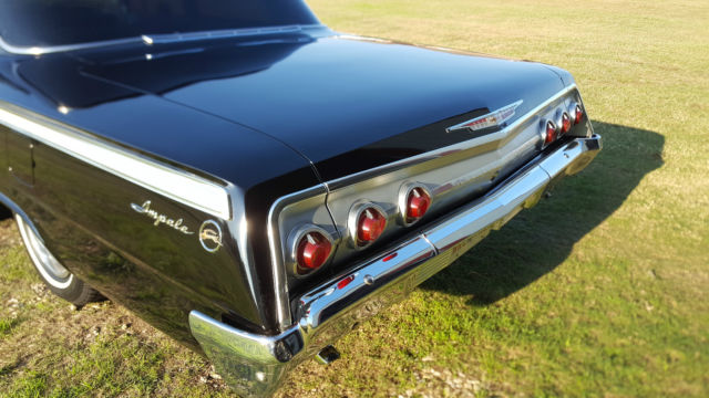 1962 Chevrolet Impala 4 door sedan - photo 3
