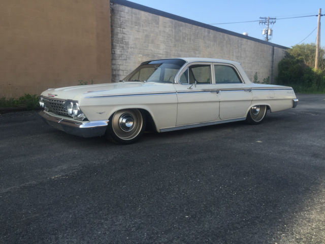 1962 Impala sedan Hot rod Air ride Billet Specialties wheels A/C Cruise Lowmile 1962 Chevrolet Impala sedan