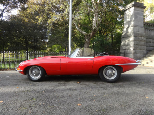 1962 Jaguar E-Type Roadster