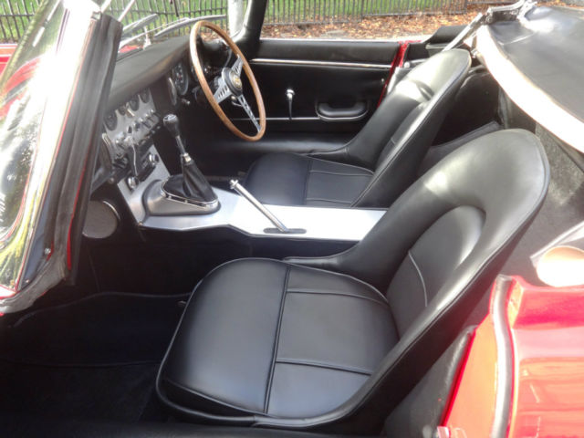 1962 Jaguar E-Type Roadster - photo 11