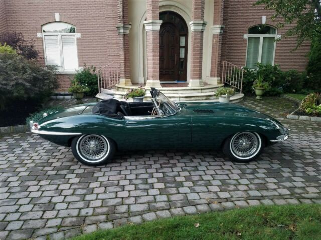 1962 Jaguar E-Type Roadster - photo 3