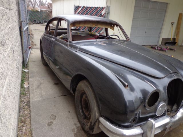 1962 JAGUAR MARK II SEDAN 3.8 1962 Jaguar MARK II SEDAN
