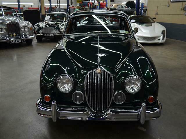 1962 Jaguar MK 2 Saloon - photo 3