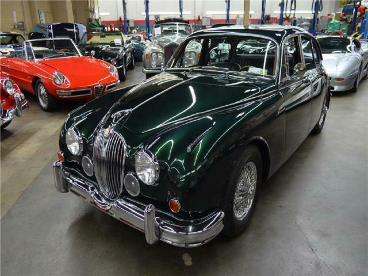 1962 Jaguar MK 2 Saloon - photo 4
