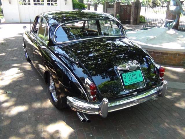 1962 Jaguar Mk2 3.8 Manual W/Overdrive - photo 8
