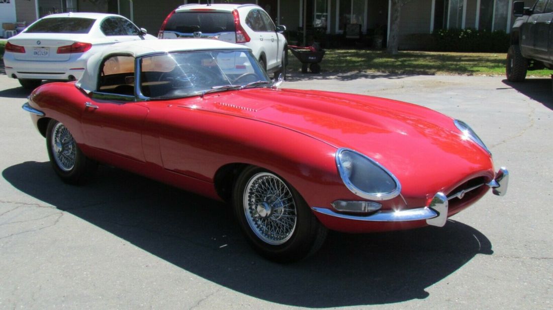 1962 Jaguar E-Type convertible - photo 4