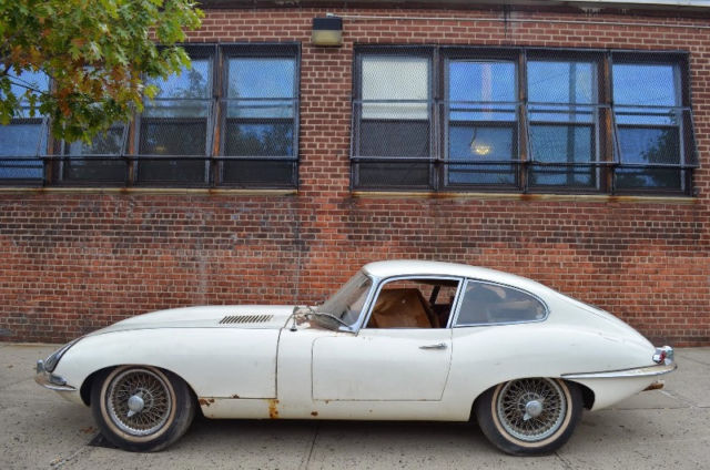 1962 Jaguar E-Type XKE - photo 4
