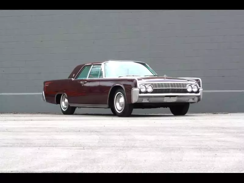 1962 Lincoln Continental 4dr Sdn