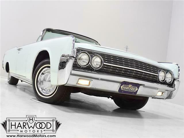 1962 Lincoln Continental 71552 Miles Light Blue Convertible 430 cubic inch V8 A 1962 Lincoln Continental --