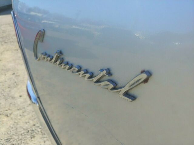 1962 Lincoln Continental Convertible 4 Door - photo 10