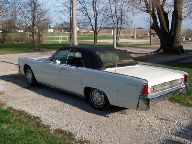 1962 Lincoln Continental suicide door convertible - photo 12