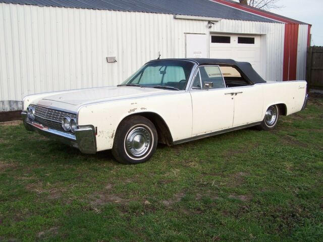 1962 Lincoln Continental suicide door convertible - photo 2