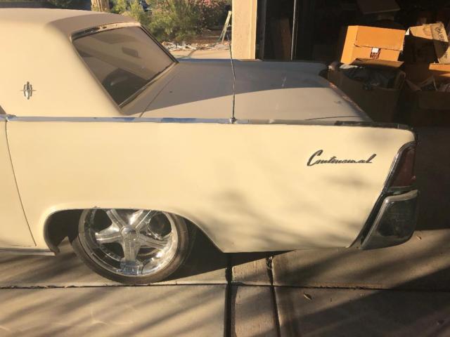 1962 Lincoln Continental - photo 10