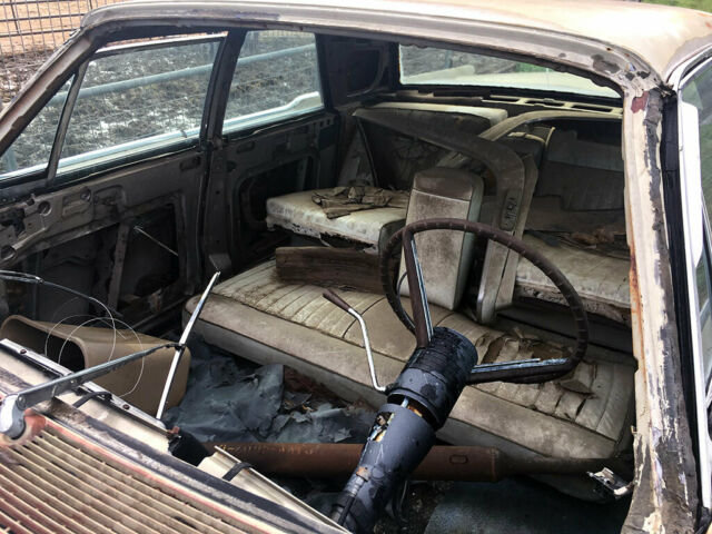 1962 Lincoln Continental sedan - photo 12