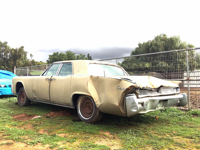 1962 Lincoln Continental sedan - photo 8