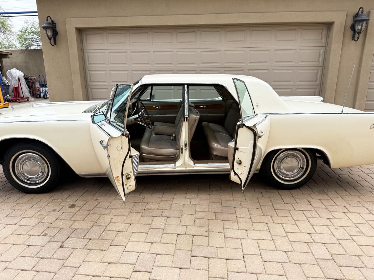 1962 Lincoln Continental - photo 11